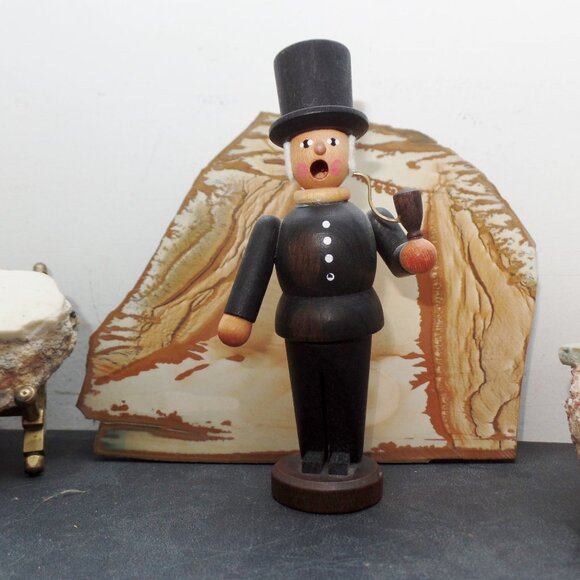 German Wood Smoker Incense Burner - Picture 1 of 10